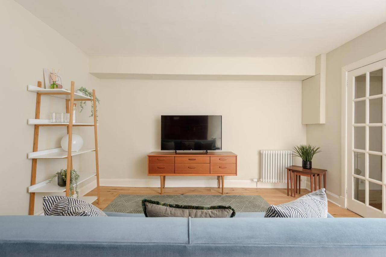 The Broughton St. Apartment EDI Exterior photo